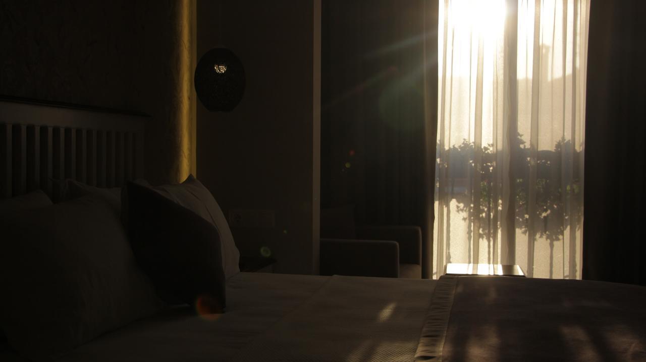 Yenifoca Focamor Otel מראה חיצוני תמונה
