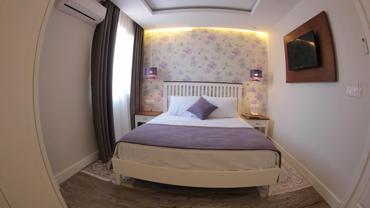 Yenifoca Focamor Otel מראה חיצוני תמונה