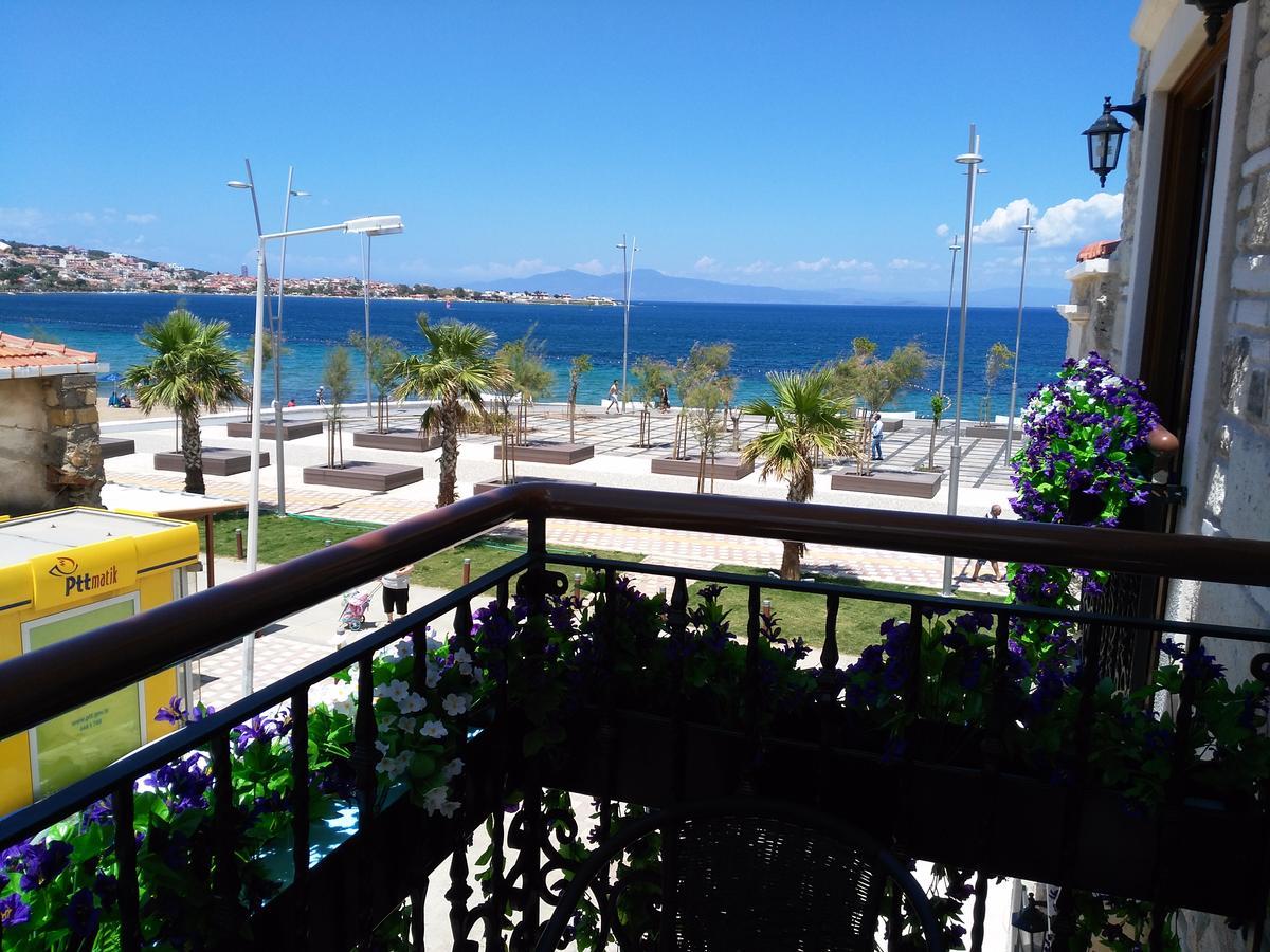 Yenifoca Focamor Otel מראה חיצוני תמונה