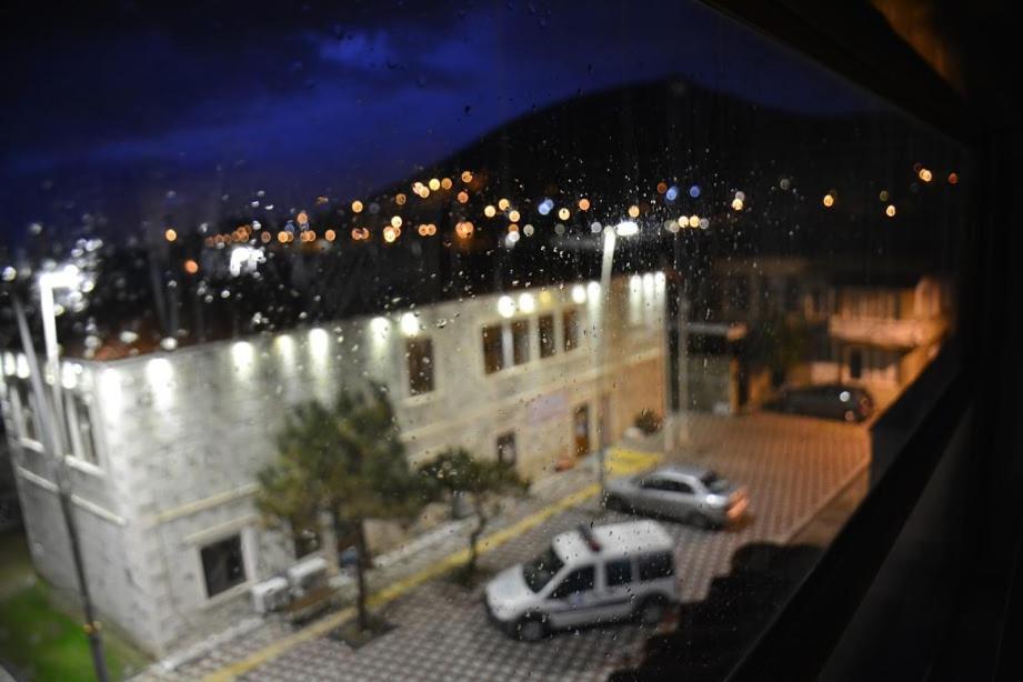 Yenifoca Focamor Otel מראה חיצוני תמונה